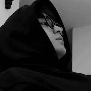 Meet your Posher, Joannih